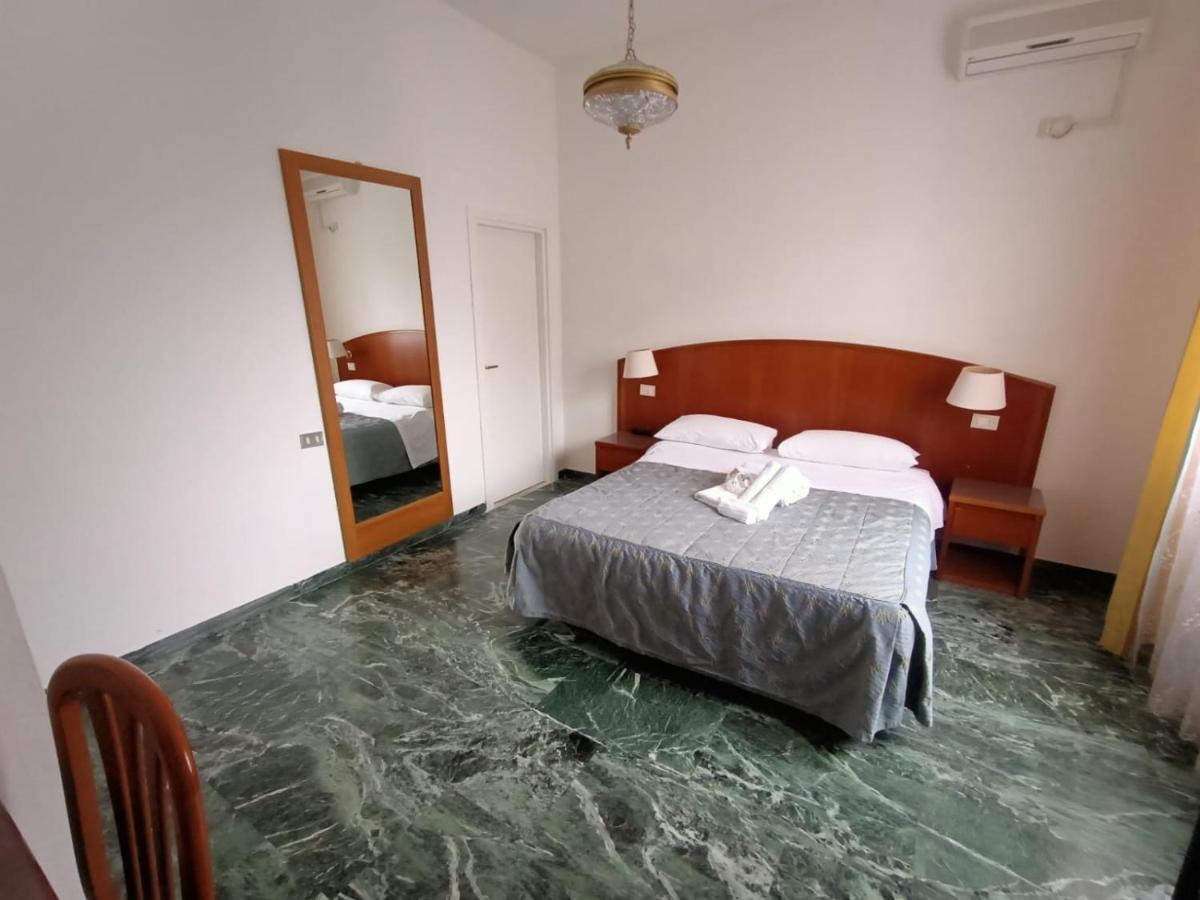 Hotel Domus Cesena Extérieur photo