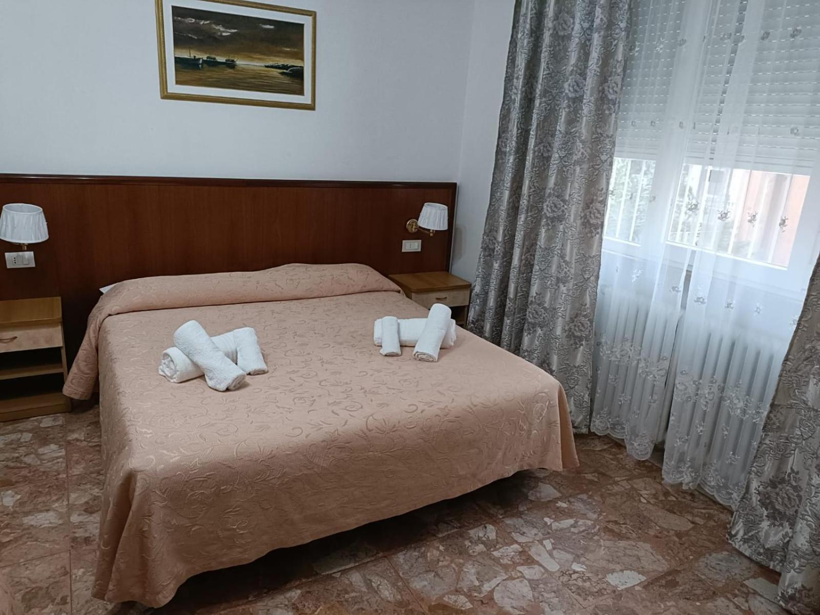 Hotel Domus Cesena Extérieur photo