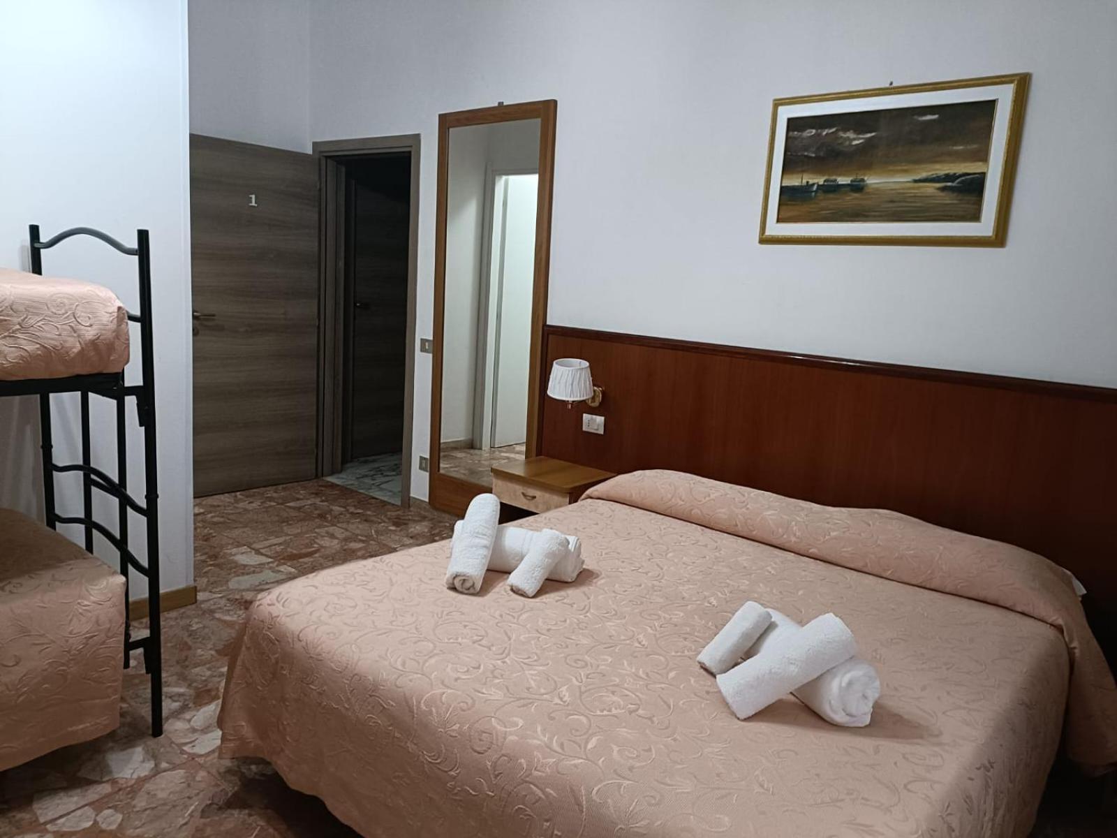 Hotel Domus Cesena Extérieur photo